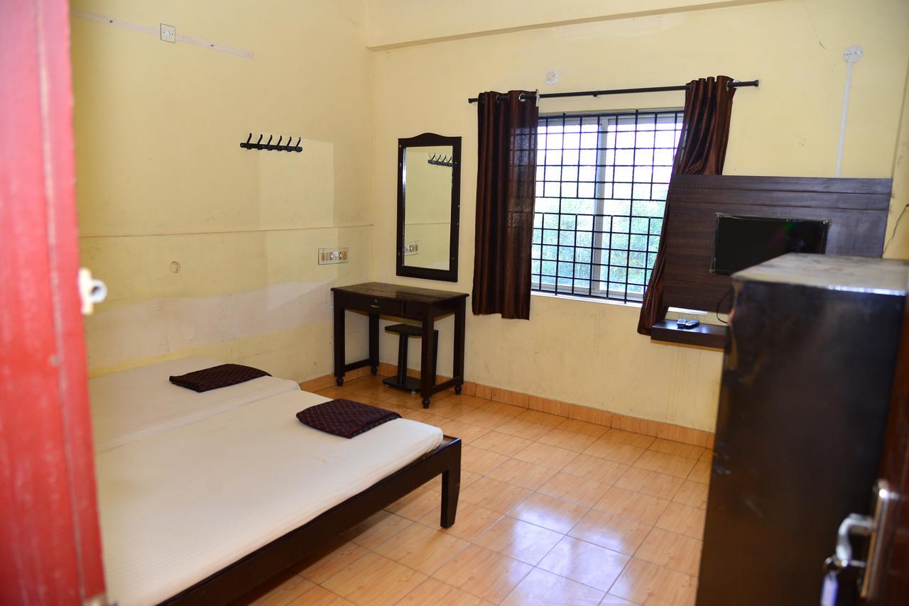 Mm Tourist Home Mangalapadi ภายนอก รูปภาพ